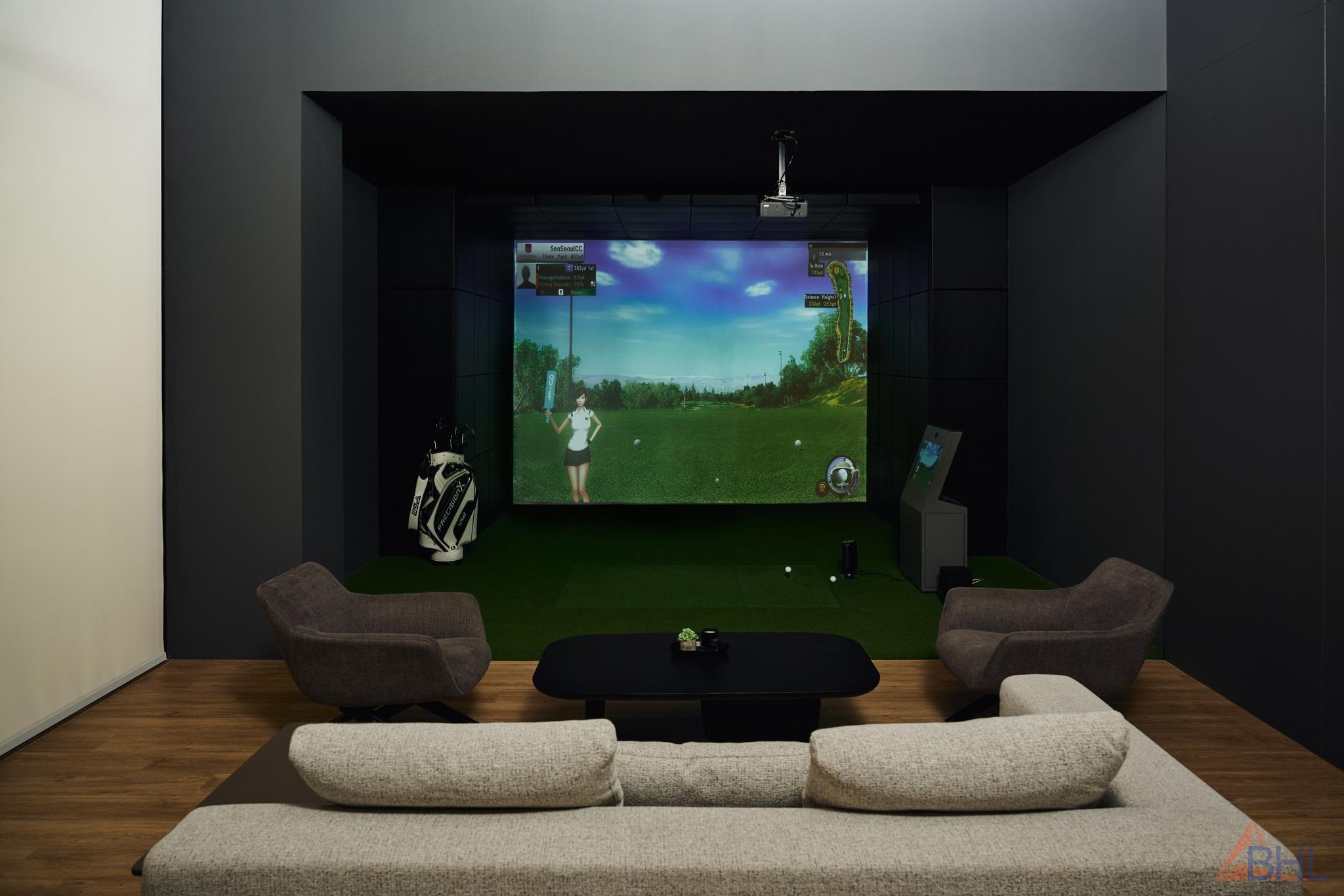 golf simulator